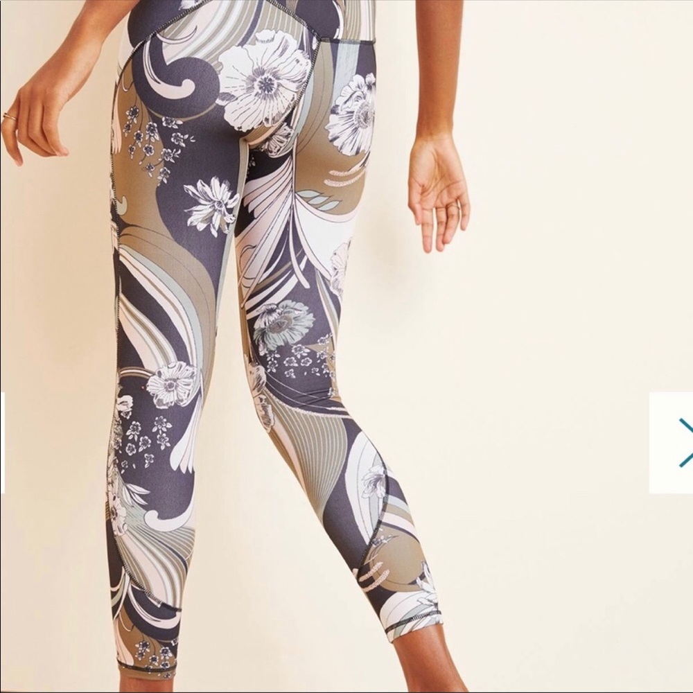 Last one! Free people yoga leggings